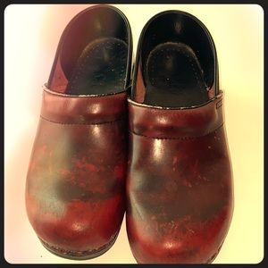 Burgundy Dansko clogs